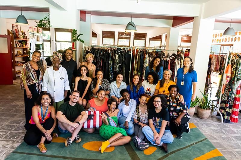 Incubadora SESC - Aula no Ateliê de Isabela Capeto Crédito: Claudia Dantas